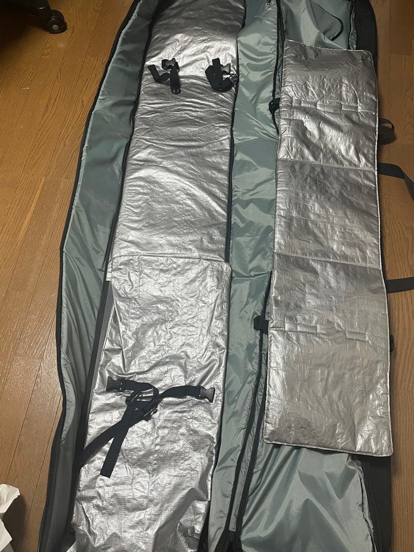 DAKINE スノーボードバッグ ケース 190cm キャスター付きブラック