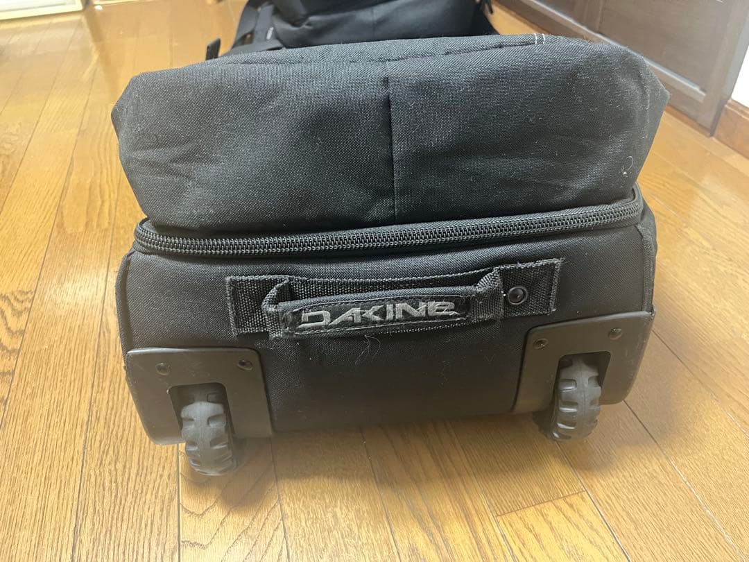 DAKINE スノーボードバッグ ケース 190cm キャスター付きブラック