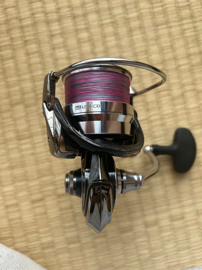 18 イグジスト　LT 4000CXH