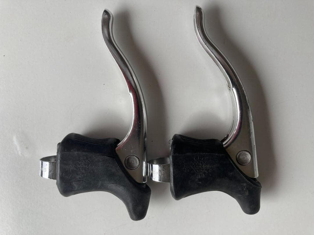 カンパニョーロ（レコード）ブレーキレバー　新品未使用（バッドは劣化）