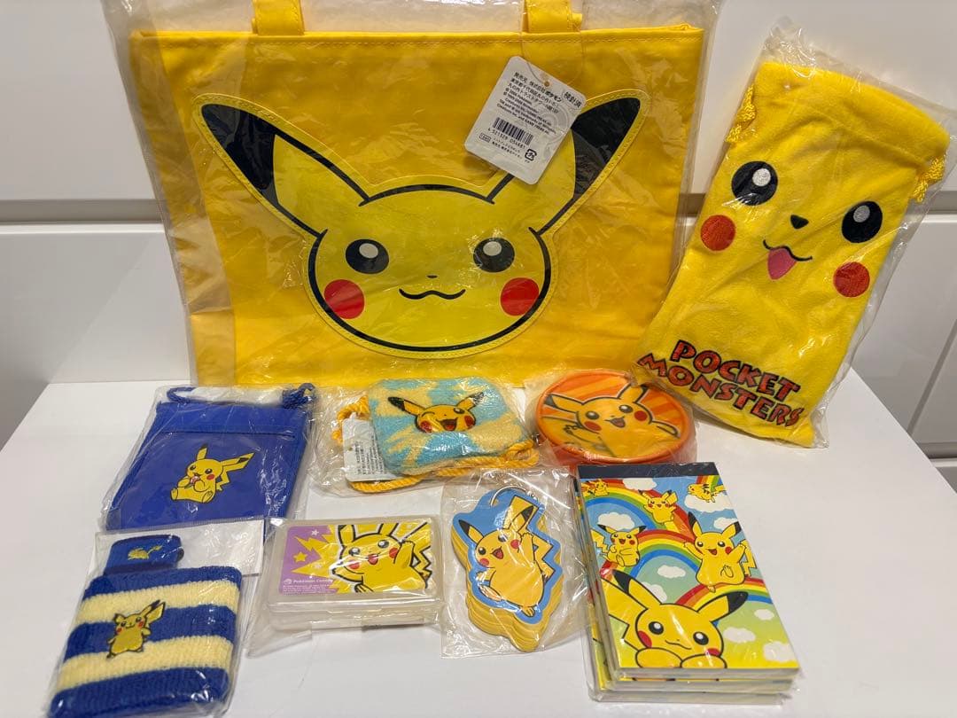 ⭐︎全部当時モノ❗️⭐︎ポケモンセンター 公式キャラ ピカチュウグッズ