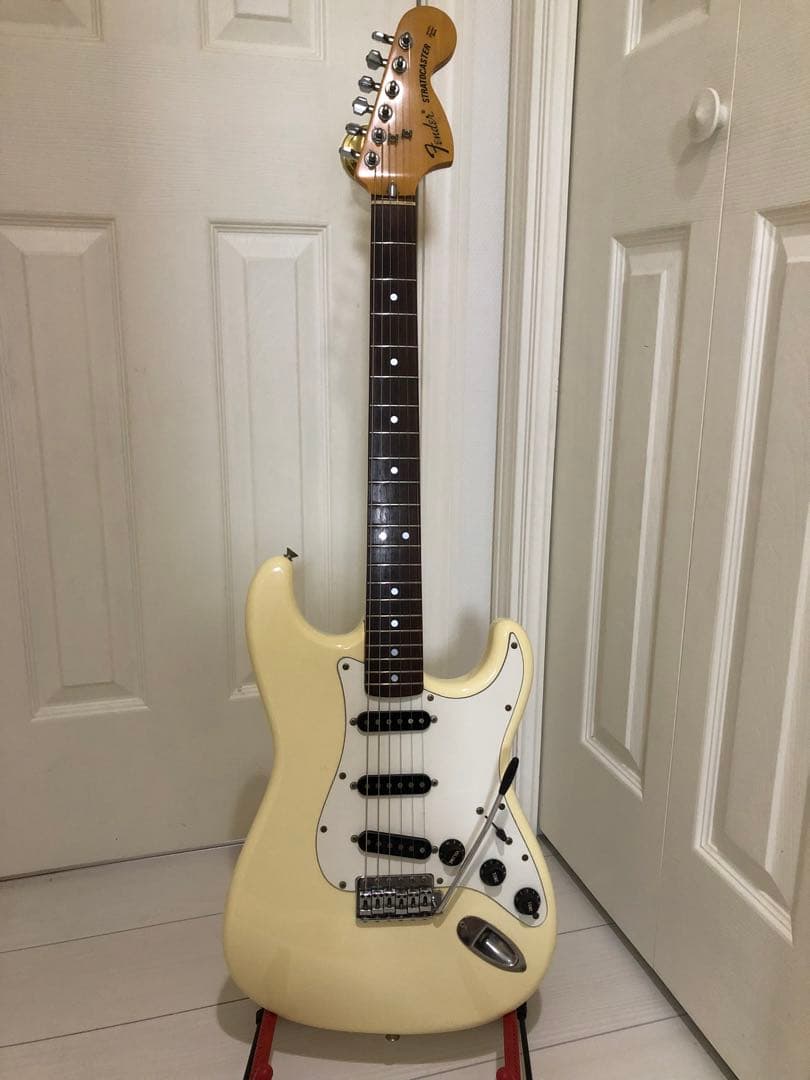 fender japan st72 Eシリアル ストラ　70s
