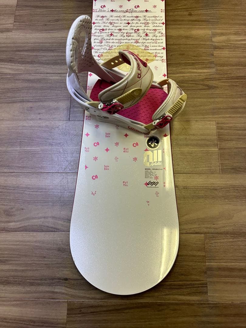 スノーボード 011Artistic143 ビンディングBurton sizeM