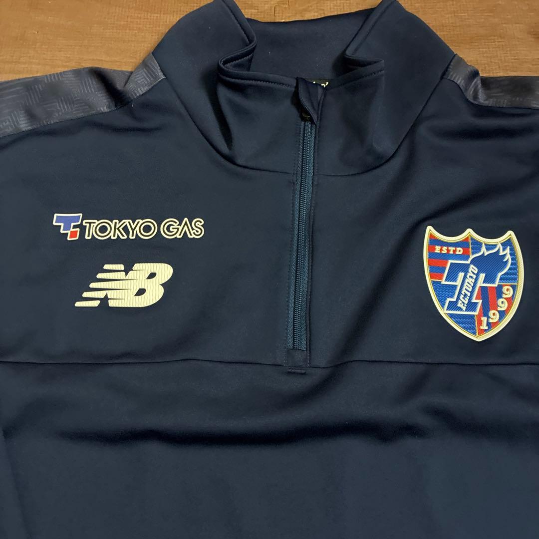ニューバランス　FC東京　トレーニングウェア　上下セット　スポンサー