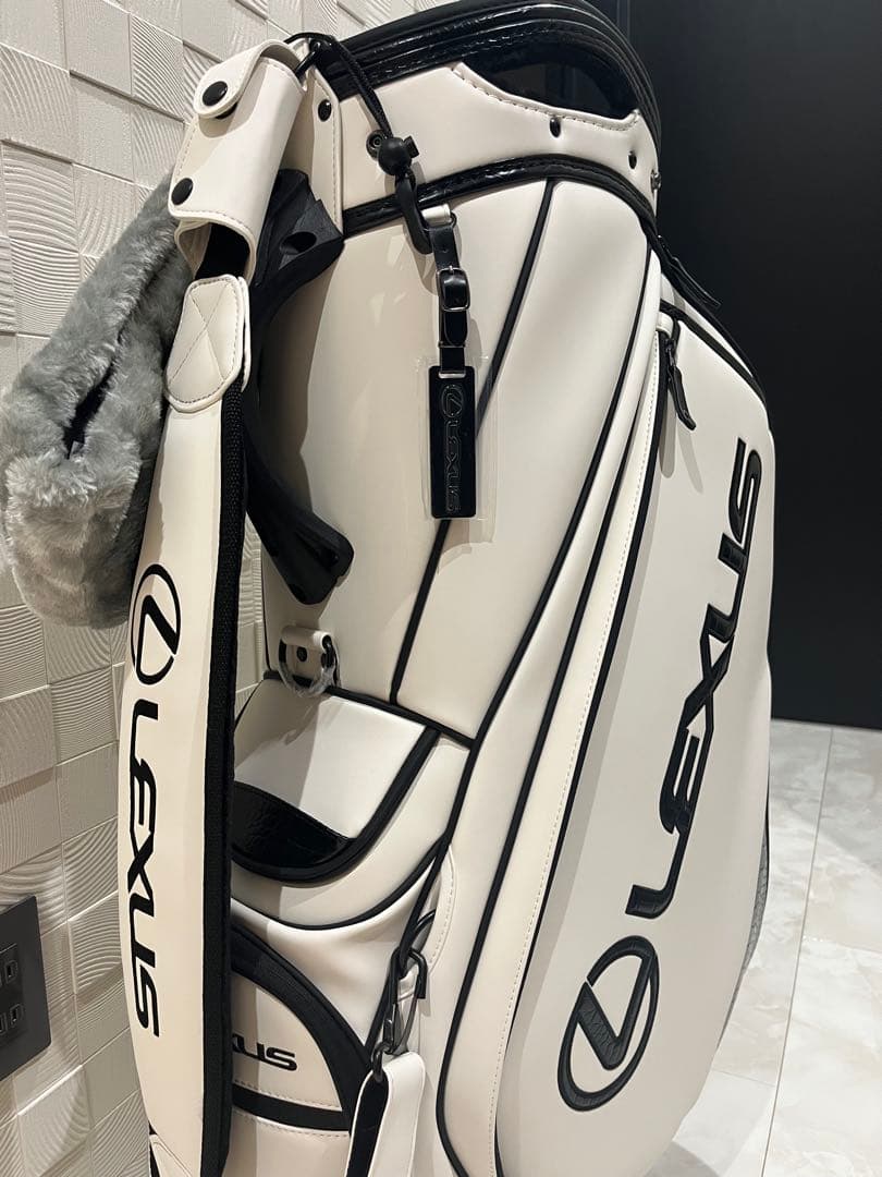 Lexus レクサス　ゴルフバッグ・キャディバッグ ホワイト