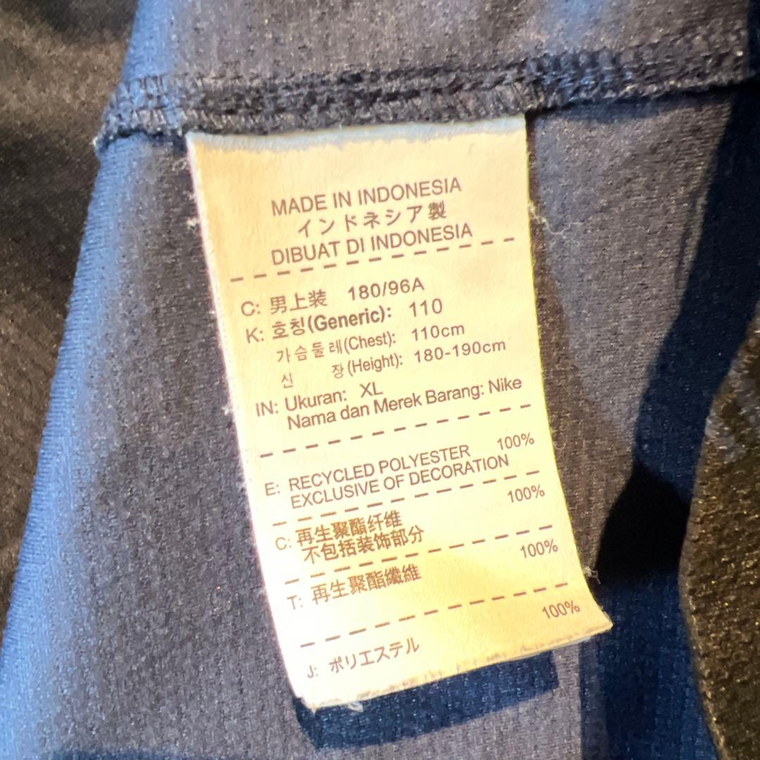 人気　希少Nike Manchester United チェック　Tシャツ