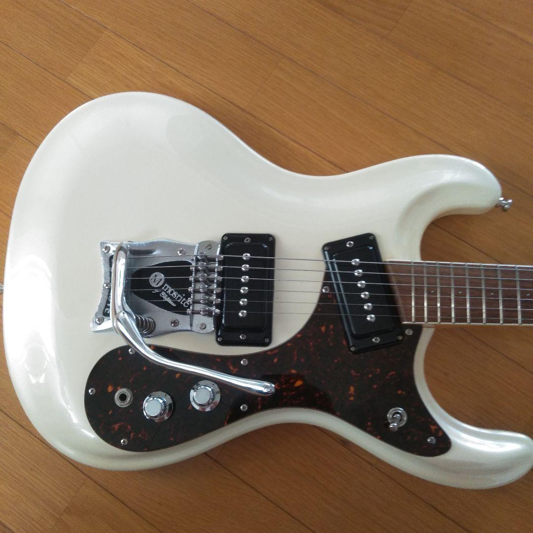 1965年エレキの若大将で登場したWhite Mosrite モズライト