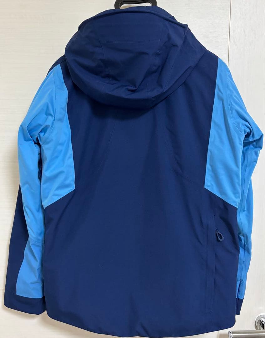 Goldwin スキーウェア