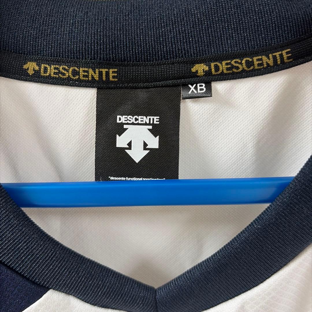 DESCENTE 中央大学 バレーボールユニフォーム 番号1