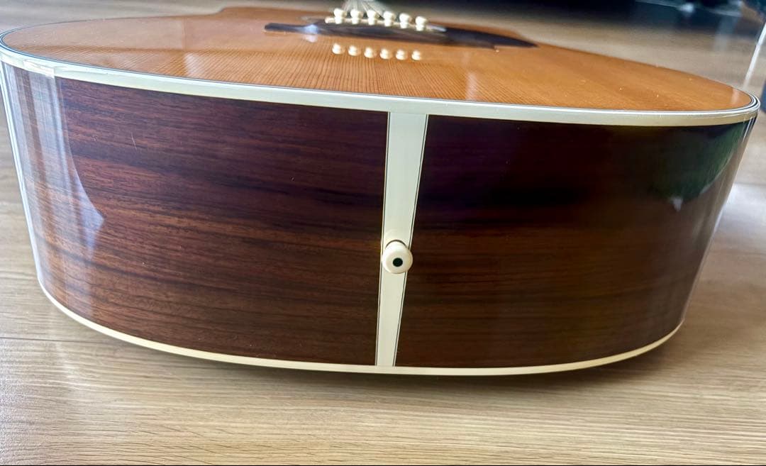 Martin D-28 1999年製　美品　ハードケース付き