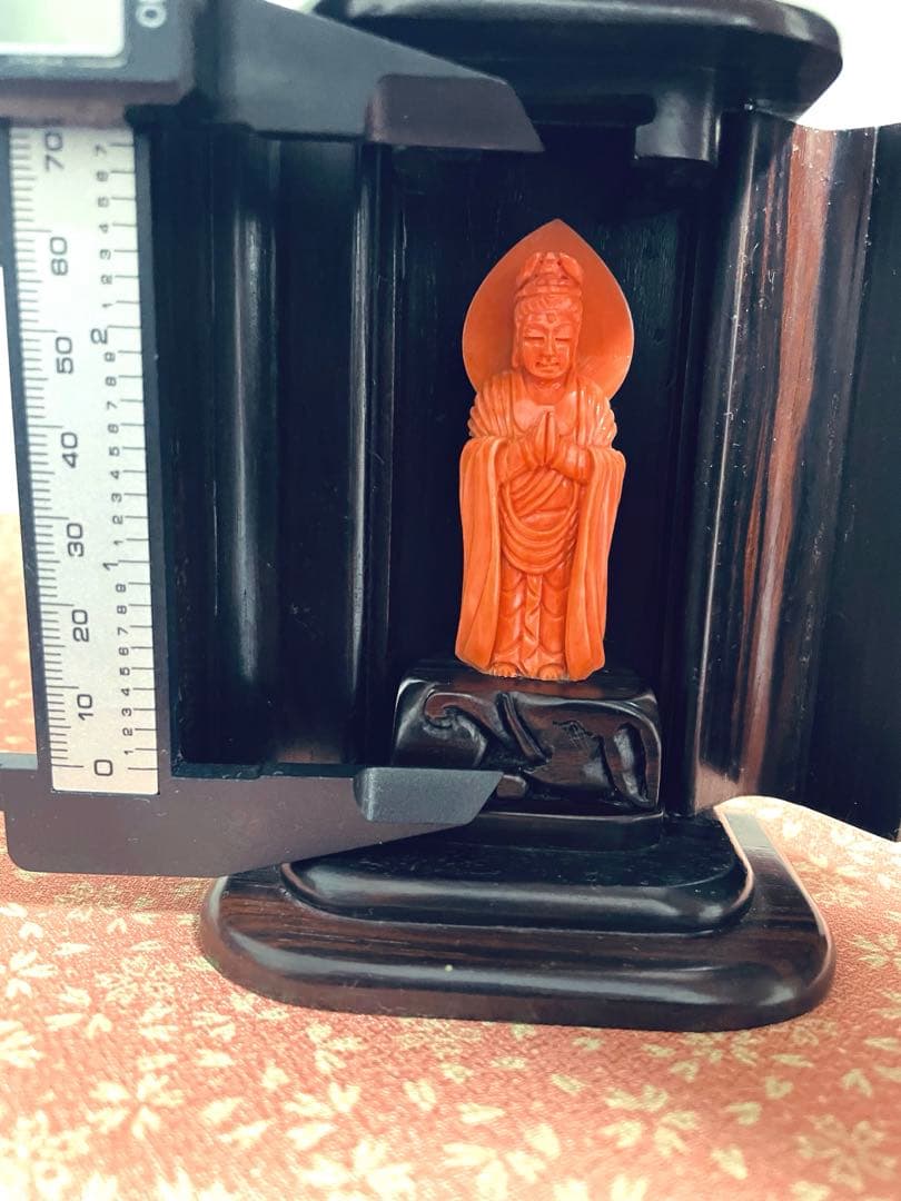 本珊瑚　珊瑚彫刻　赤珊瑚　天然珊瑚置物　仏像　普賢菩薩　御本尊　厨子入り工芸品