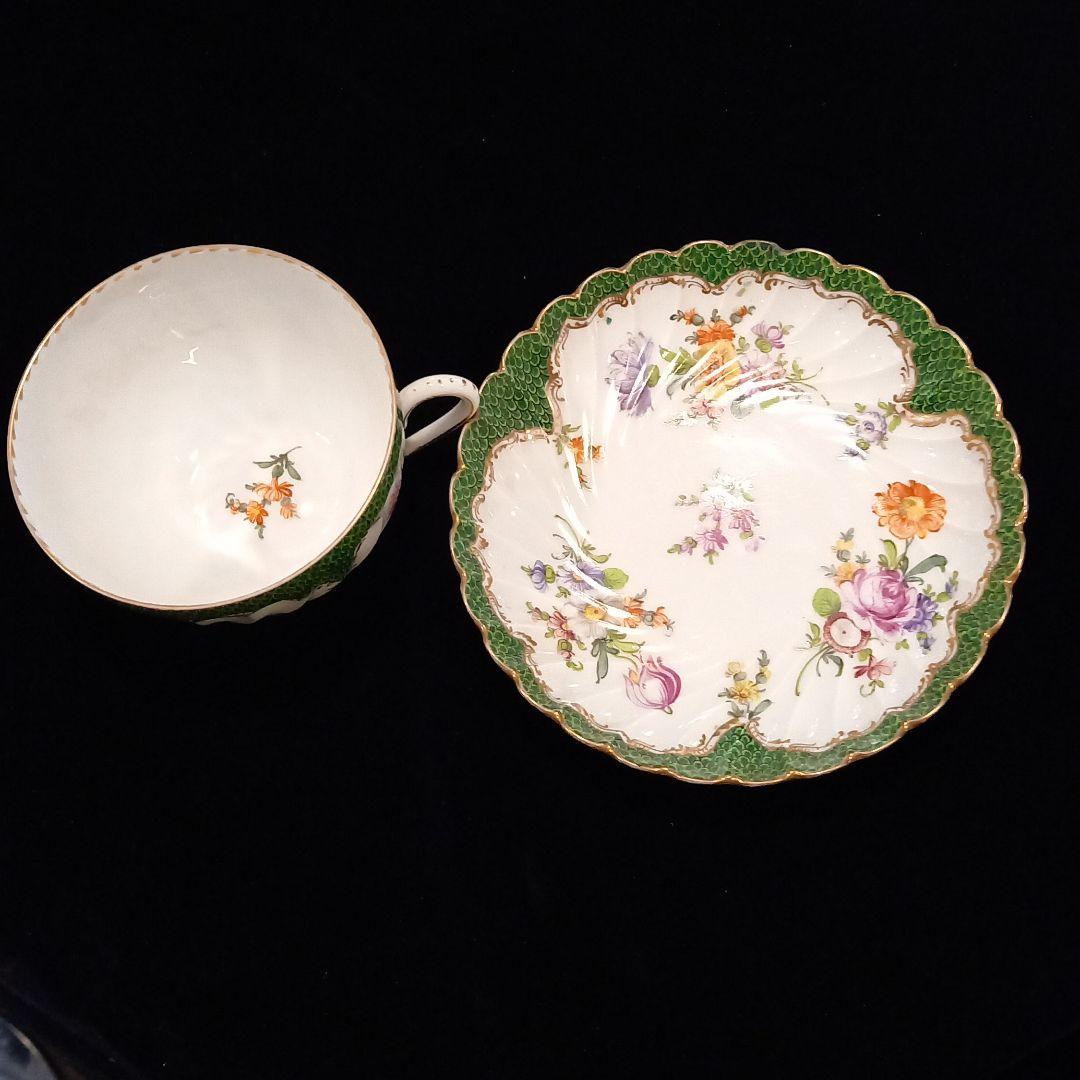 ドレスデンスープカップ&ソーサースケール