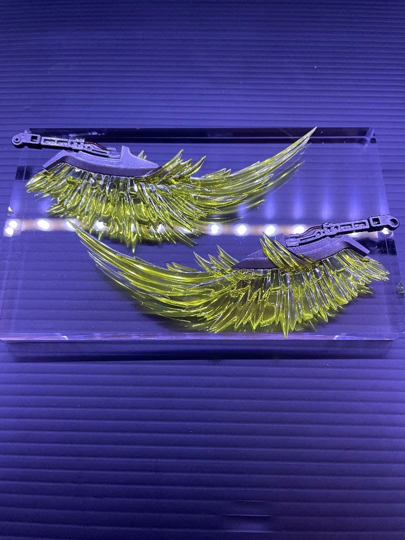 ま*お様 ガンプラRGシナンジュクリアカラーメカニカルコアメッキ調LED発光全塗