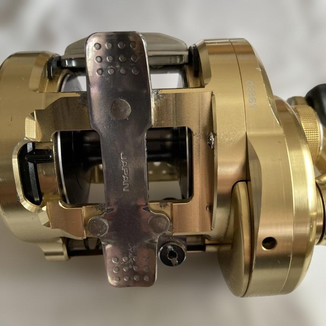 シマノ　15カルカッタコンクエスト 400