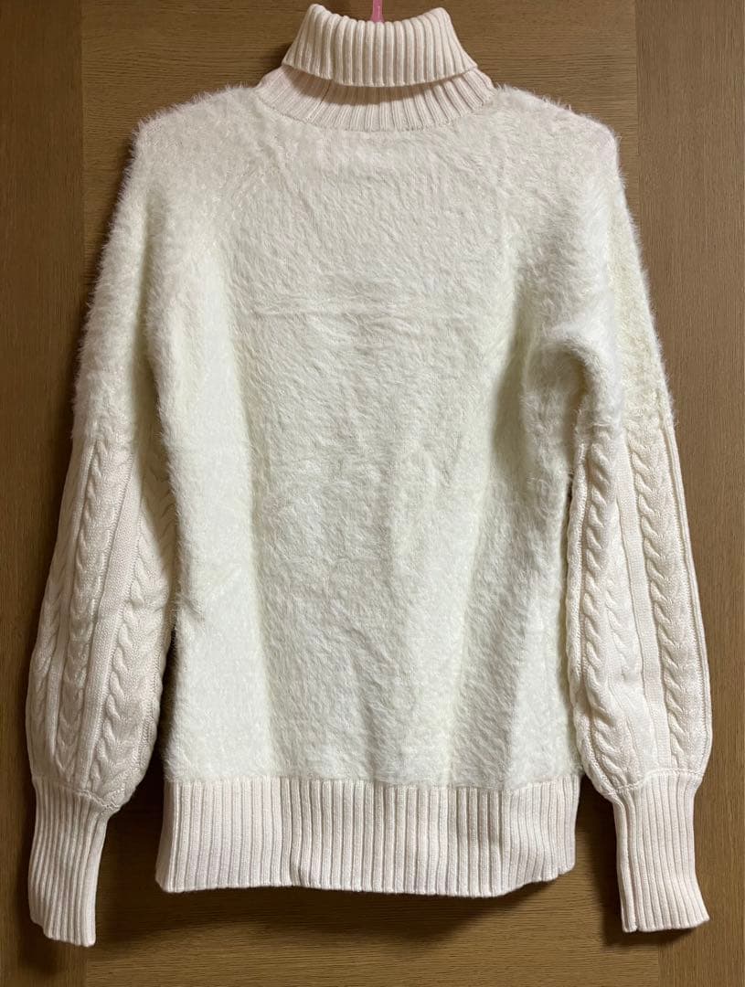 DESCENTE GOLF LUXE ケーブルグラデーションセーター