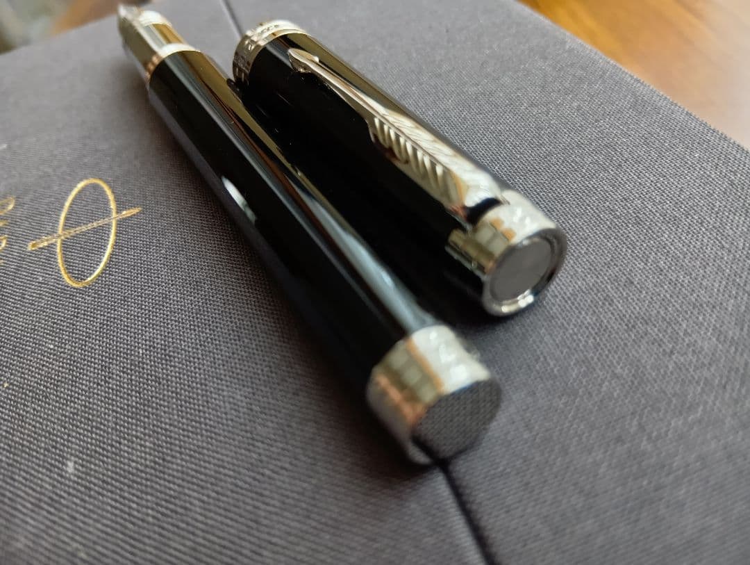 Parker 万年筆 Premier ラックブラックCT 18K