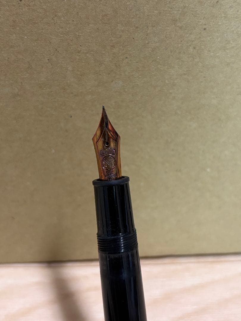 MONTBLANC(モンブラン)マイスターシュテュック 146 585 万年筆