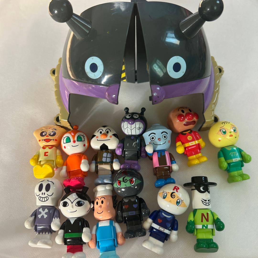 アンパンマンフィギュア　バイキン城　バタ　ブラックロールパンナ　レトロ　ブロック