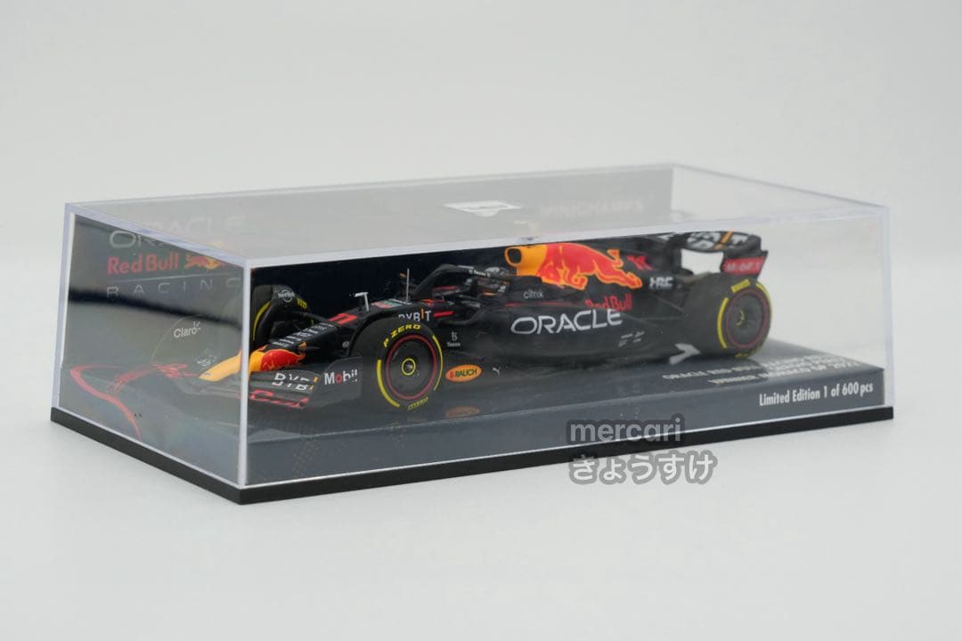ミニチャンプス 1:43 レッドブル RB18 モナコGP セルジオ ペレス