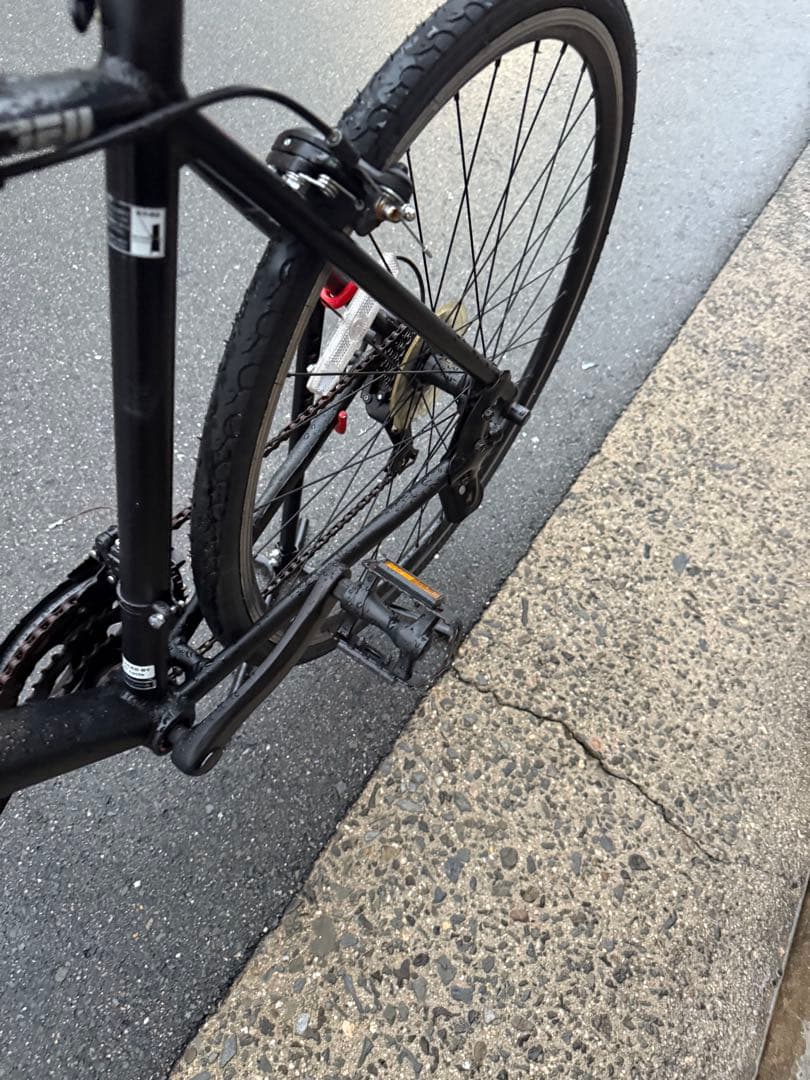 113 自転車 美品 大阪市 【引取り限定】 28インチ 変速付 クロスバイク