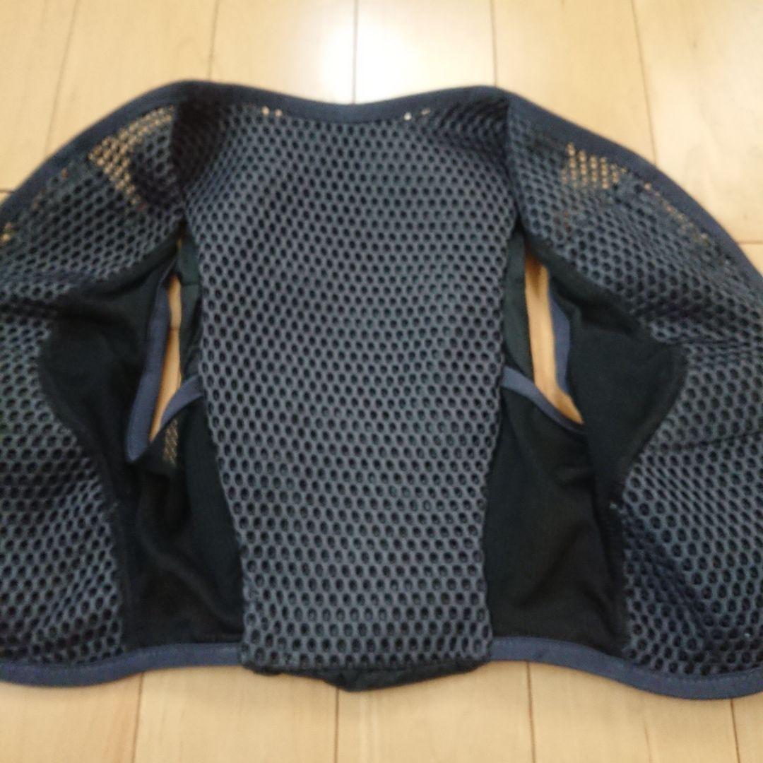 未使用ソフトフラスク付き SALOMON サロモン アクティブスキン8