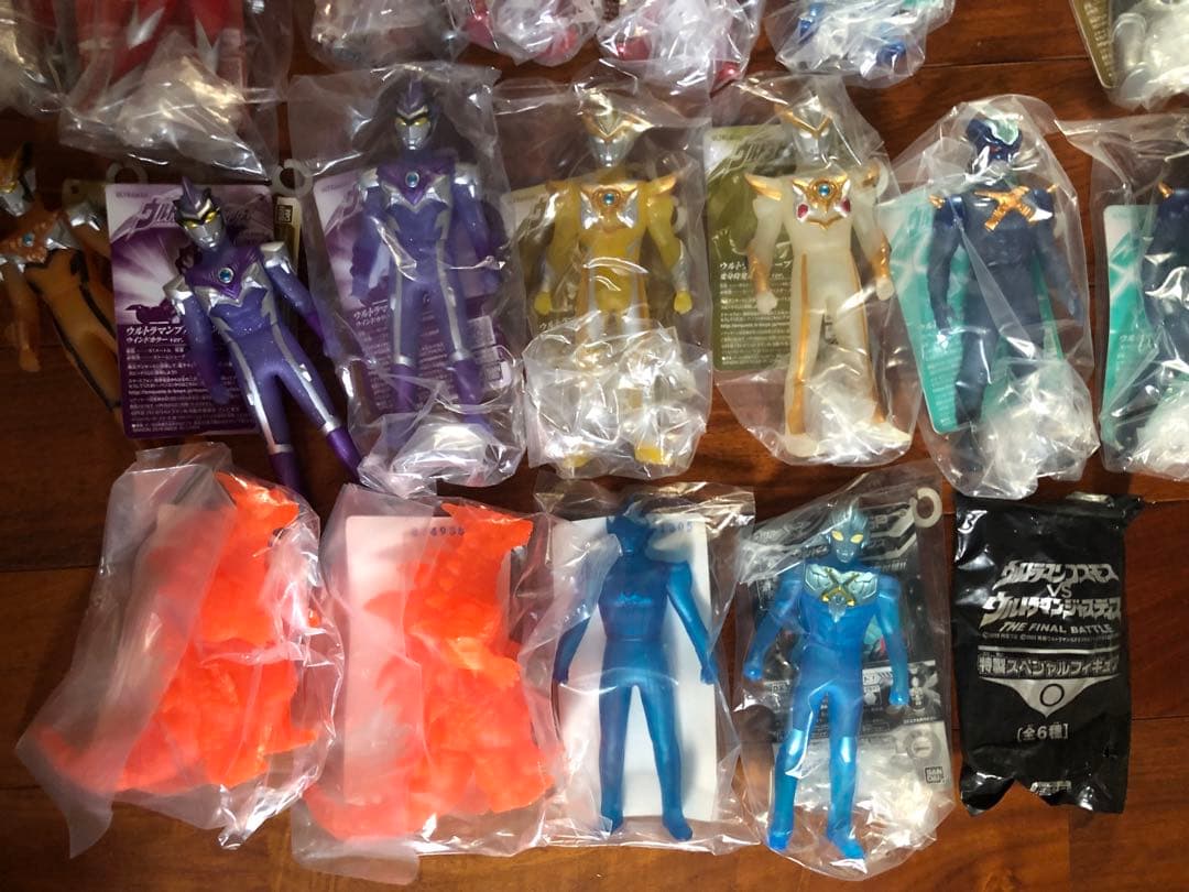 d*9様 ウルトラマン 限定ソフビ ウルトラヒーロー ウルトラ怪獣 レア　バンダ