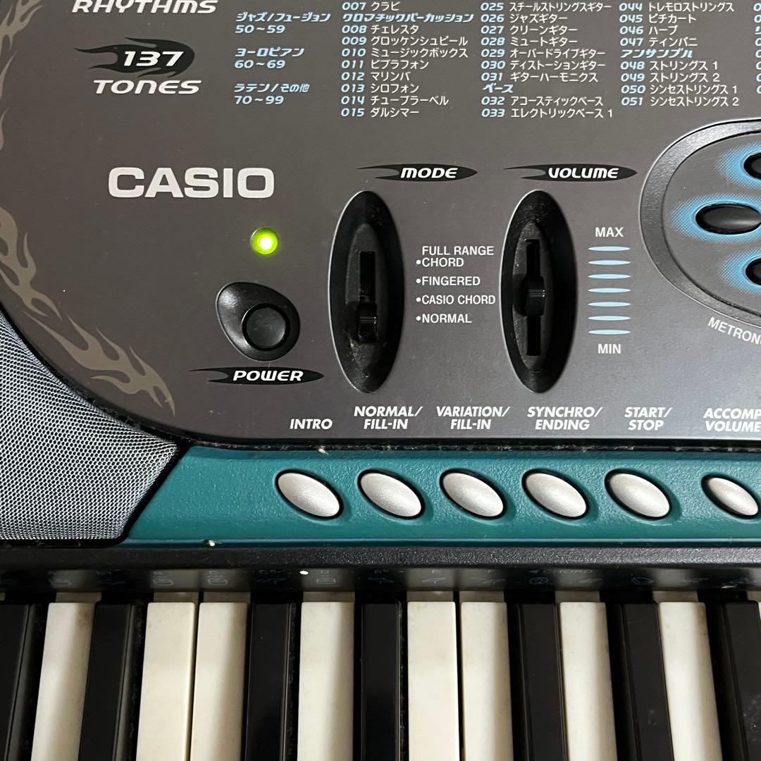 送料込み【美品】CASIO 光ナビゲーションキーボード　スタンド付　2点セット