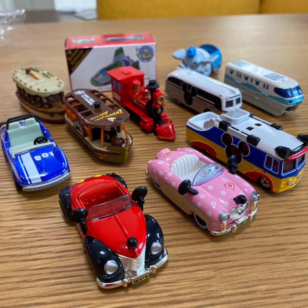 ディズニートミカ　ディズニーランド　11台セット