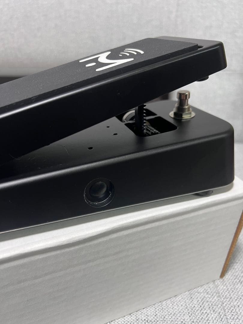 u*4様 LINE6 Mission Engineering SP1-L6H