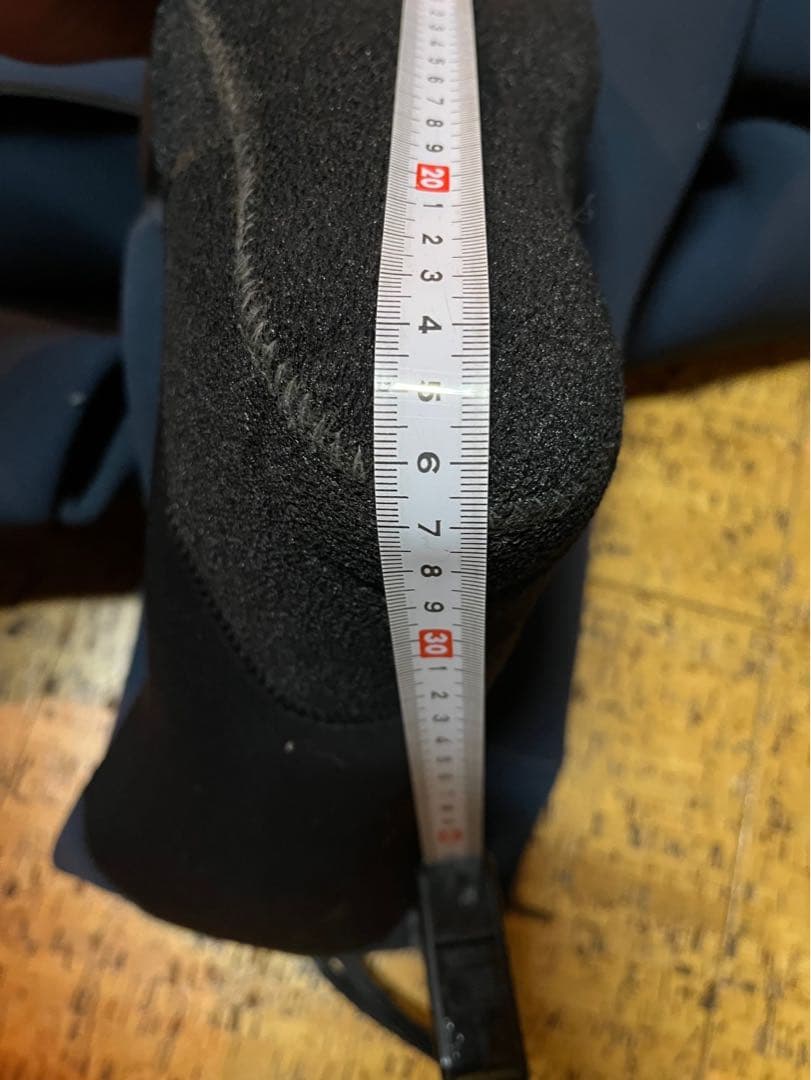 匿名配送　美品　BEWET ドライスーツ