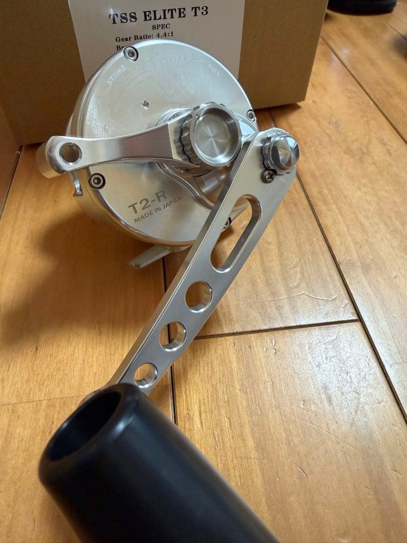 リール TSS ELITE T2