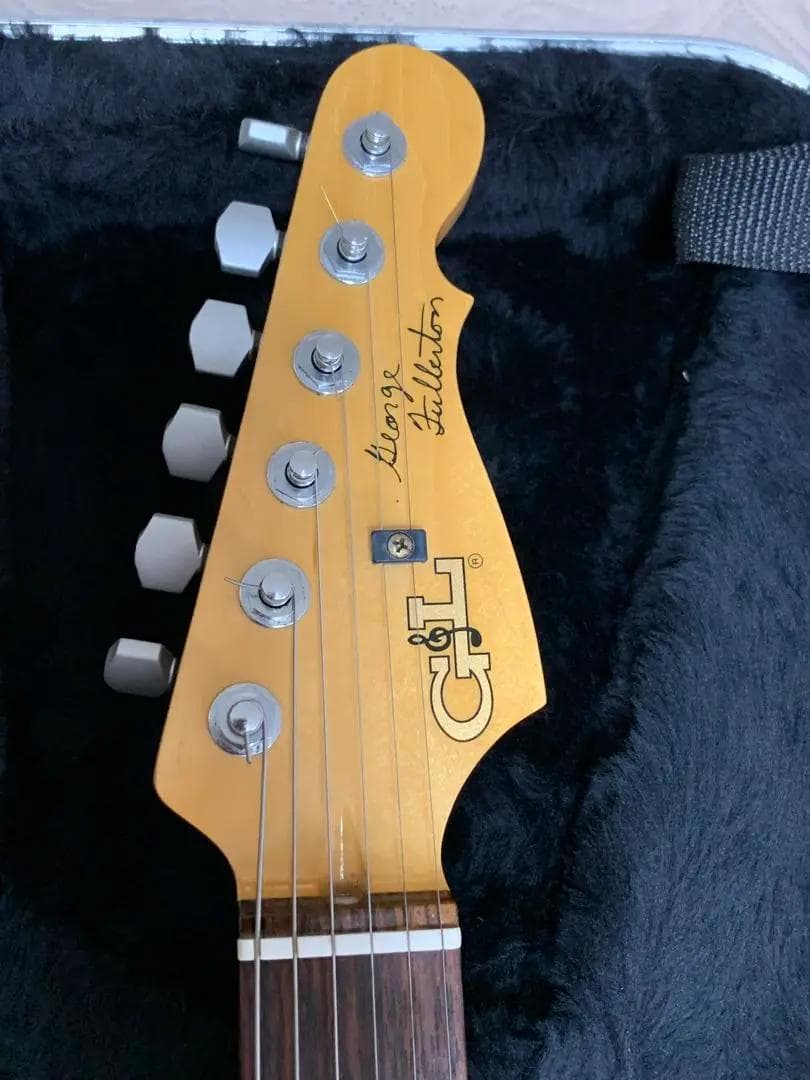 希少G&L USA ジョージ・フラートンシグネチャー レガシーストラトフェンダー