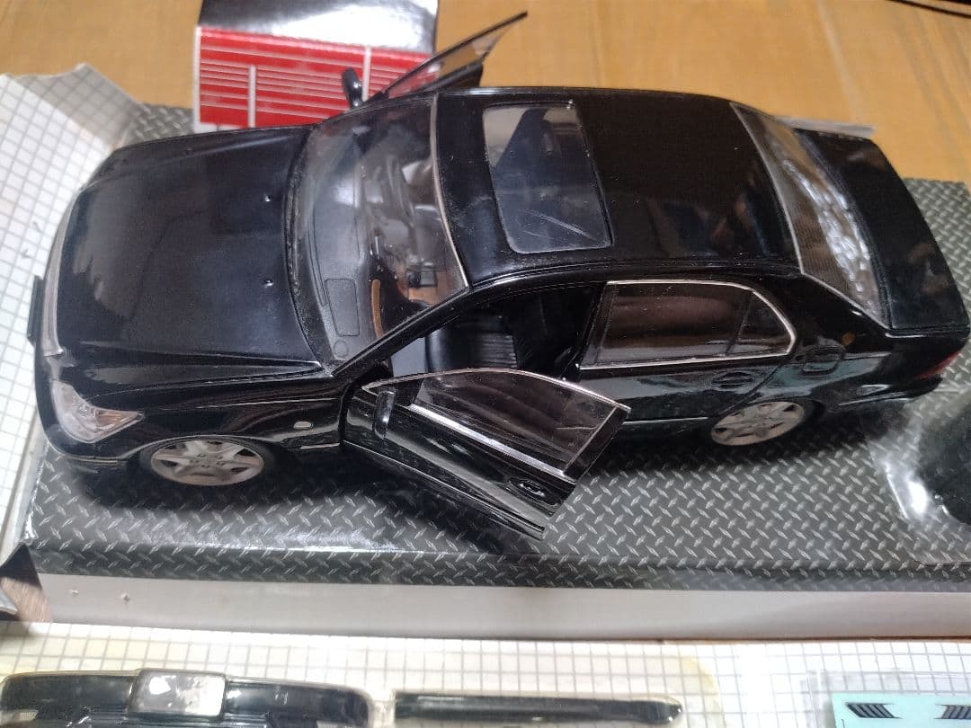 HOTWORKS TOYOTA CELSIOR 30 ホットワークス 1/24