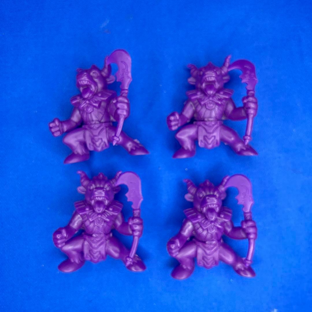 【希少】甲竜伝説ヴィルガスト 消しゴム フィギュア 戦士&モンスター　紫