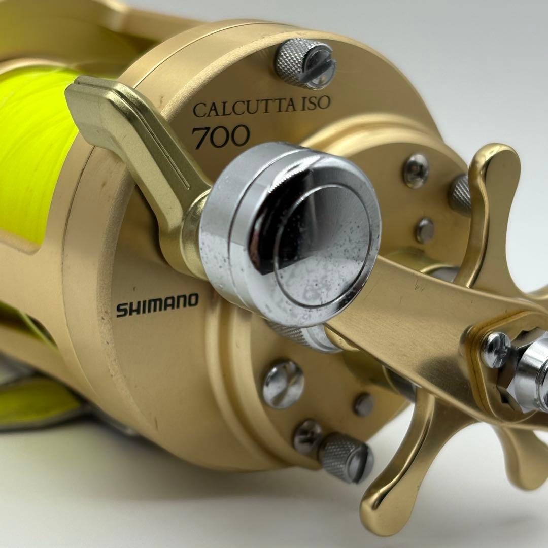 SHIMANO CALCUTTA ISO 700 シマノ カルカッタ リール