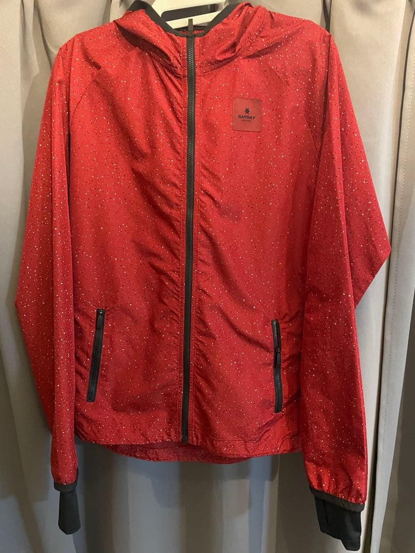 t*a様 SAYSKY セイスカイ ランニングジャケット レッドマラソントライア