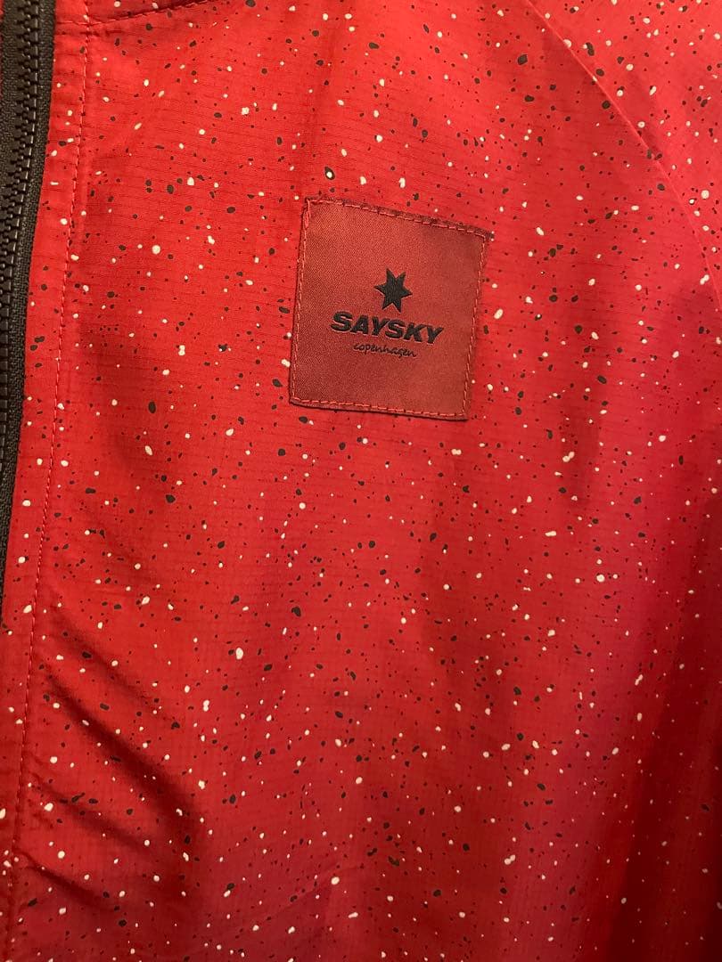 t*a様 SAYSKY セイスカイ ランニングジャケット レッドマラソントライア