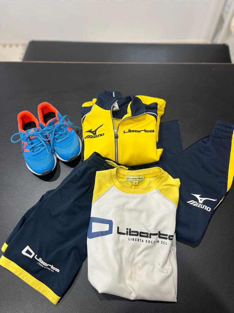 Liberta スポーツユニフォームセット