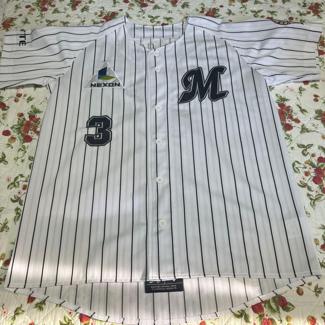 千葉ロッテマリーンズ　サブロー　ホームユニフォーム