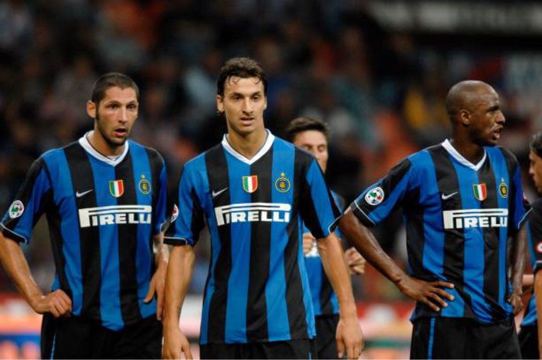 イブラヒモビッチ　ユニフォーム　インテル　セリエA 06/07（H）