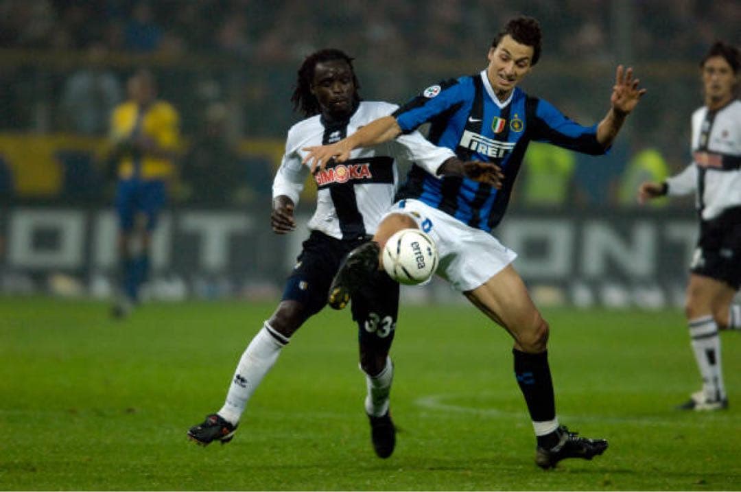 イブラヒモビッチ　ユニフォーム　インテル　セリエA 06/07（H）