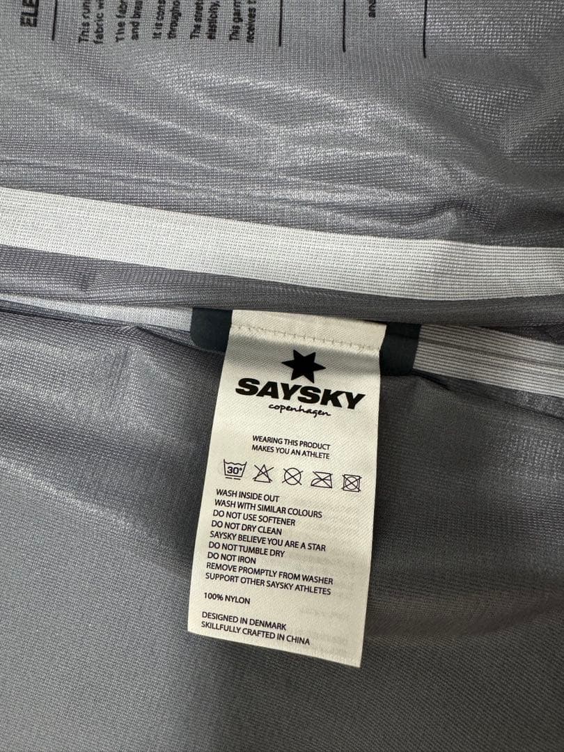 【ブラックフライデー】SAYSKY ウォータープルーフ 防水透湿 ランニング