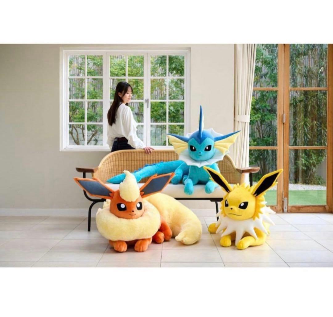 ブースター　等身大ぬいぐるみ　ポケモンセンターオンライン限定