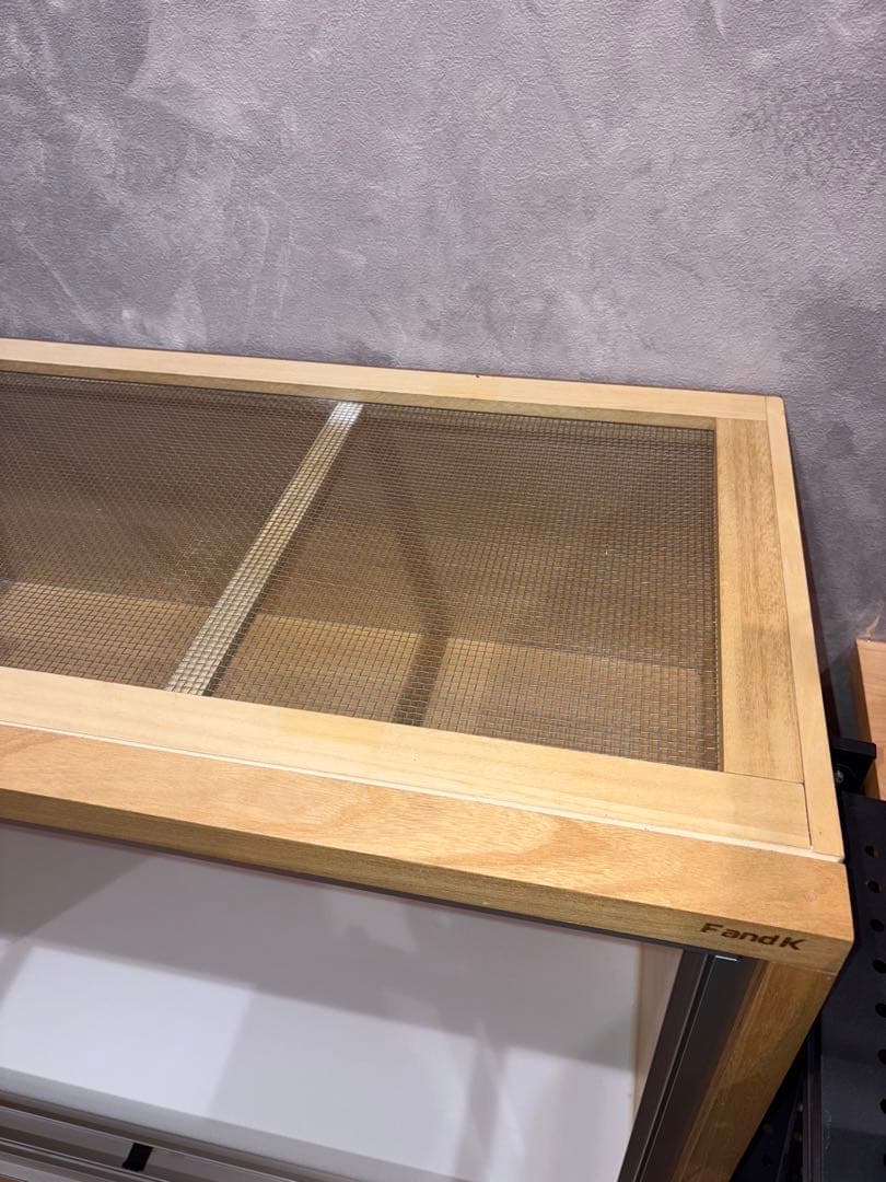 FandK木製飼育ケージ アルミサッシ スライドドア