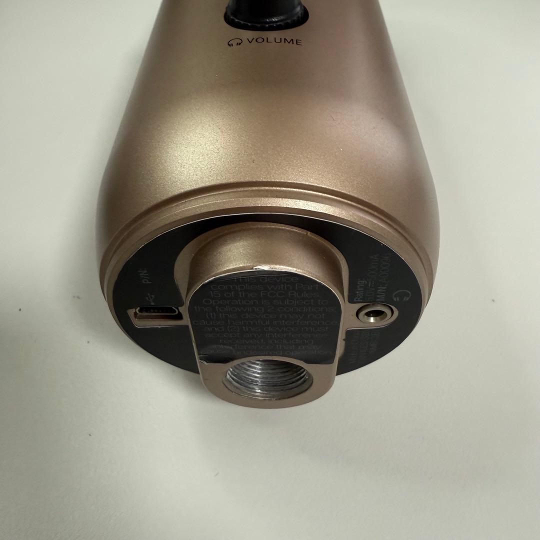 Blue Yeti USBマイク 本体と付属品