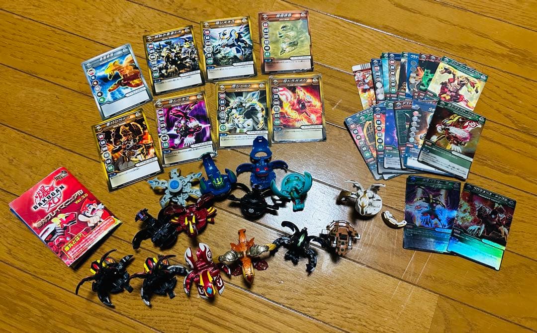 爆丸 14体 カード まとめ売り ドラガオン ムニキス ガノレーダ