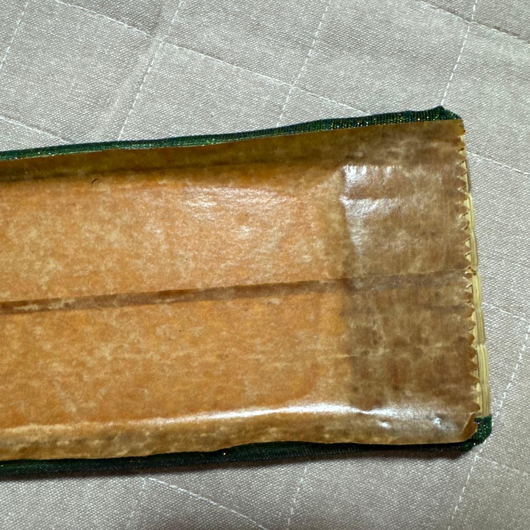 木製琴 13弦 赤い装飾付き