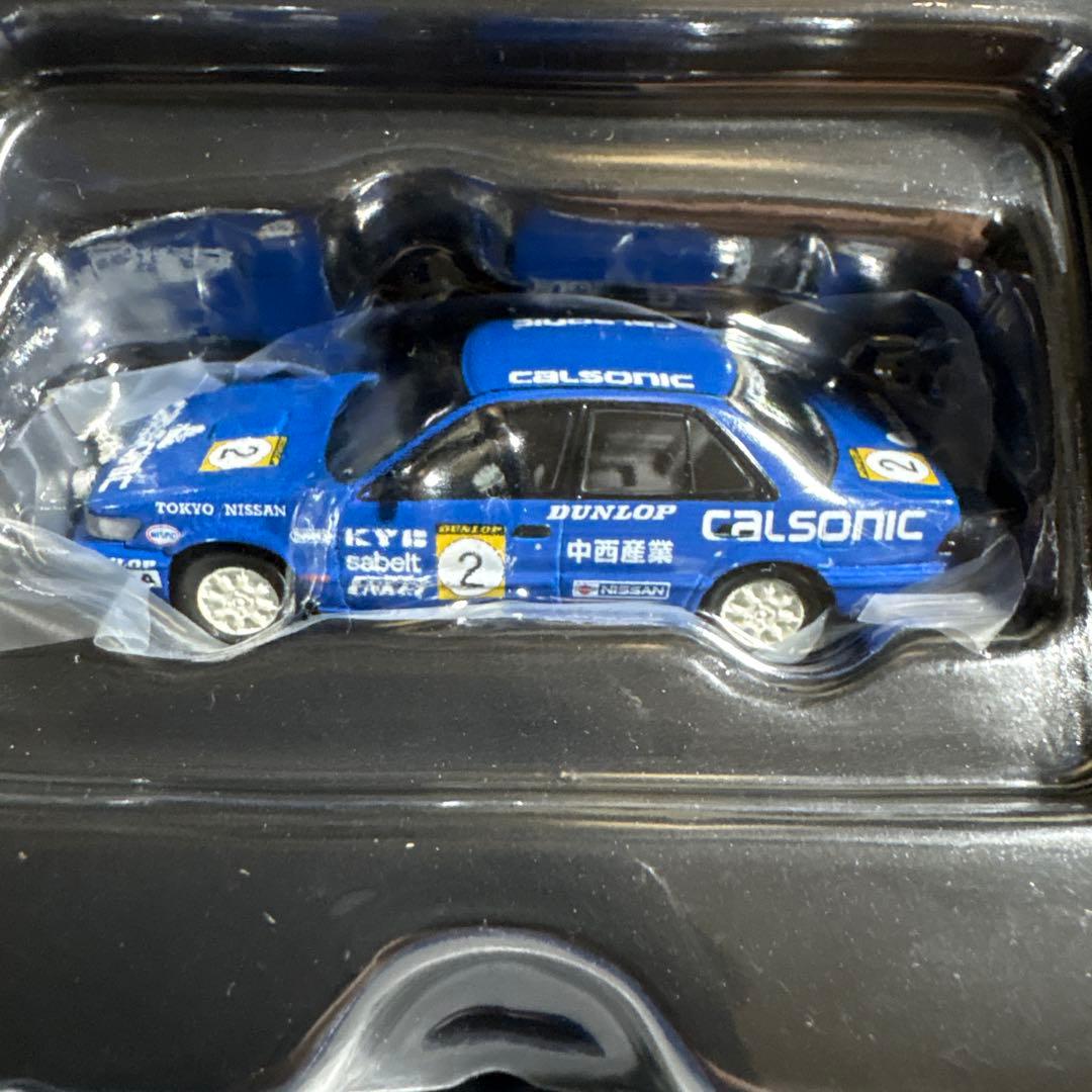 ミニカー NISSAN BLUEBIRD sss R CALSONIC 1/64