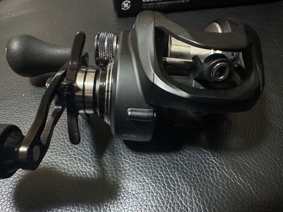 ALANCE NS R ベイトリール 6.3:1 右ハンドル