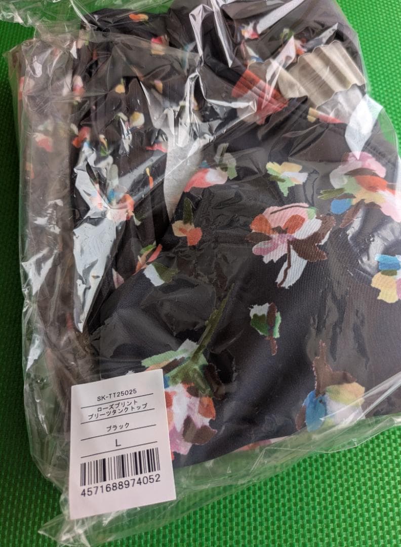 【SUKALA】ローズプリントプリーツタンクトップ　Lサイズ